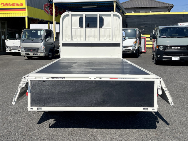 日野 デュトロ 小型 平ボディ 2KG-XZU675M(102655) 8枚目