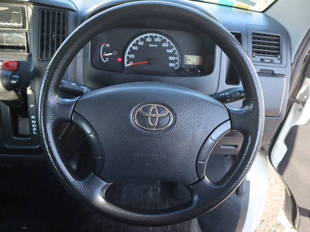 トヨタ ライトエース 小型 平ボディ DBF-S402U(102656) 4枚目