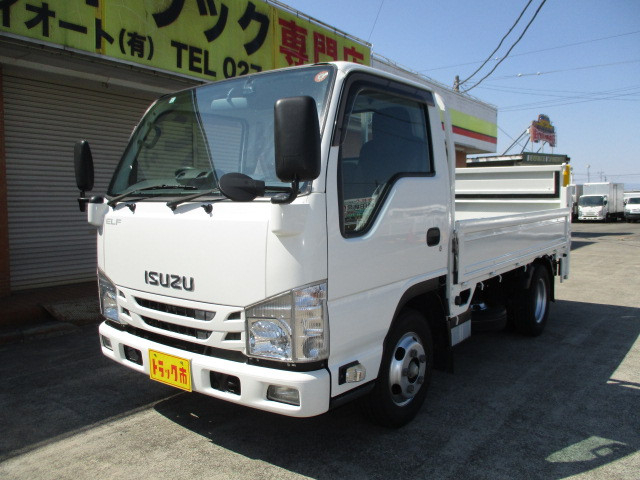 いすゞ エルフ 小型 平ボディ 2RG-NJR88A(102657) 1枚目