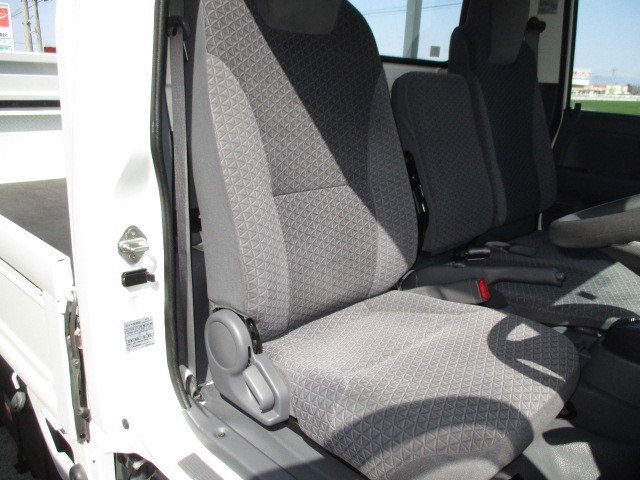 いすゞ エルフ 小型 平ボディ 2RG-NJR88A(102657) 12枚目