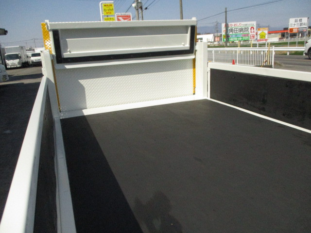 いすゞ エルフ 小型 平ボディ 2RG-NJR88A(102657) 41枚目