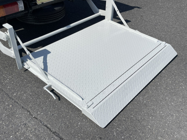 日野 デュトロ 小型 Wキャブ TPG-XZU605M(102658) 12枚目