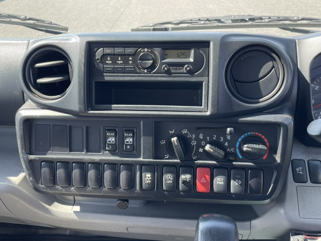 日野 デュトロ 小型 Wキャブ TPG-XZU605M(102658) 25枚目