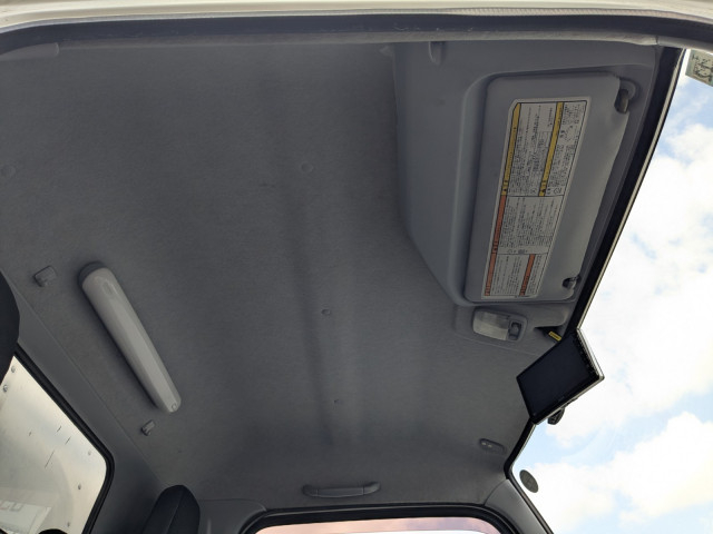 Mitsubishi Fuso canter Small Box body TPG-FEA50(102659) 28枚目