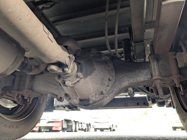 Mitsubishi Fuso canter Small Box body TPG-FEA50(102659) 34枚目