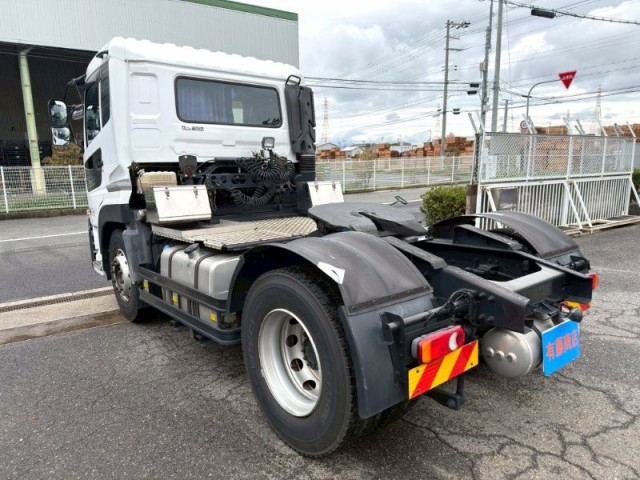 UDトラックス（日産） クオン 大型 トラクタ 2PG-GK5AAB(102694) 4枚目