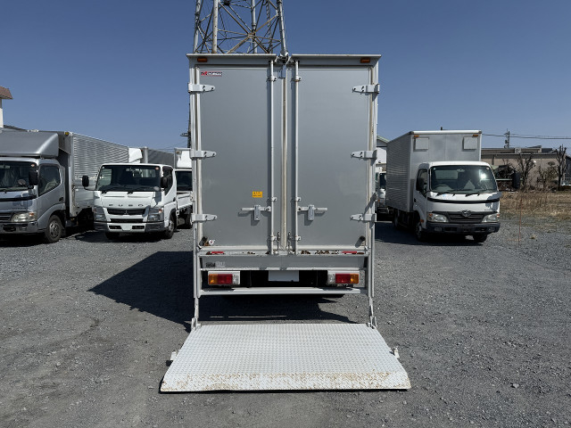 日野 デュトロ 小型 バン 2RG-XZC605M(102695) 9枚目