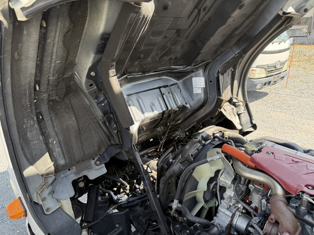 日野 デュトロ 小型 バン 2RG-XZC605M(102695) 22枚目