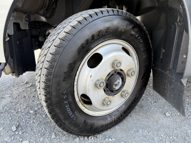 日野 デュトロ 小型 バン 2RG-XZC605M(102695) 35枚目