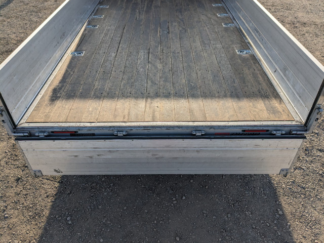 日野 デュトロ 小型 平ボディ TPG-XZC710M(102697) 10枚目