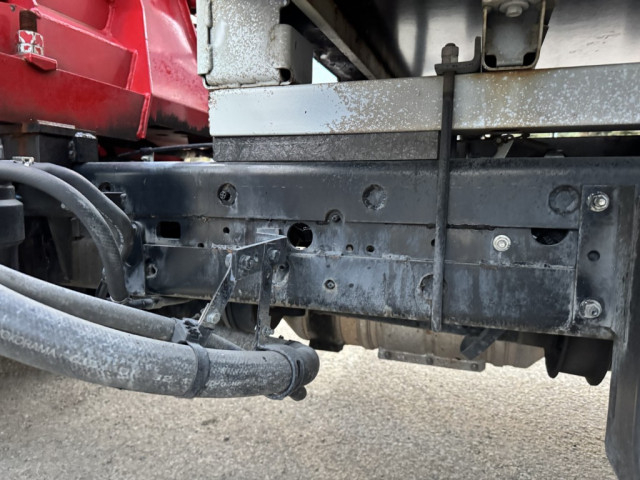 日野 デュトロ 小型 平ボディ（クレーン付） TKG-XZU652M(102698) 25枚目