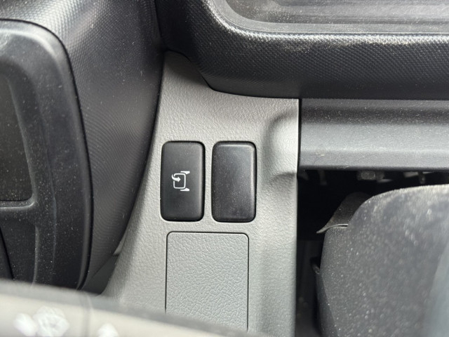 日野 デュトロ 小型 平ボディ（クレーン付） TKG-XZU652M(102698) 34枚目