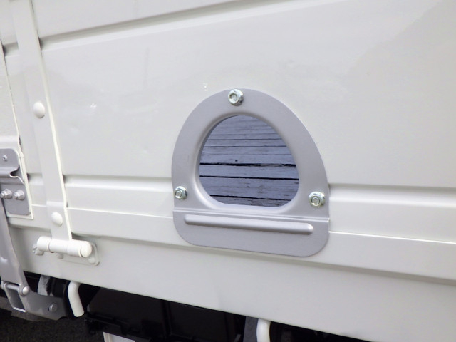 いすゞ フォワード 中型 平ボディ（クレーン付） 2PG-FRR90S1(102699) 15枚目