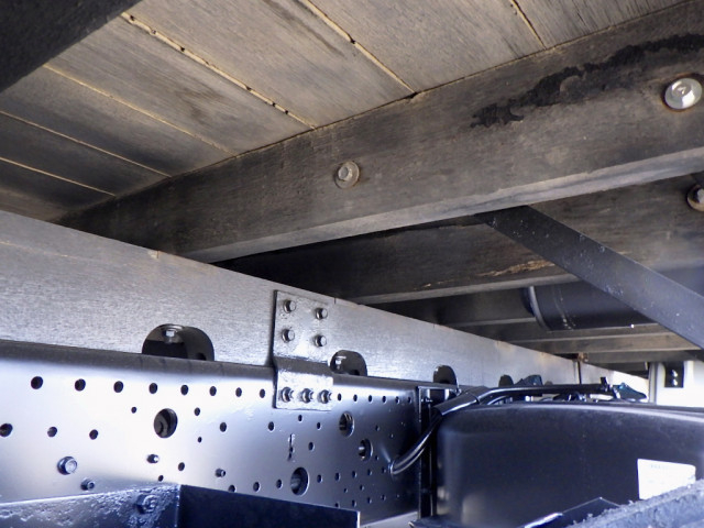 いすゞ フォワード 中型 平ボディ（クレーン付） 2PG-FRR90S1(102699) 19枚目