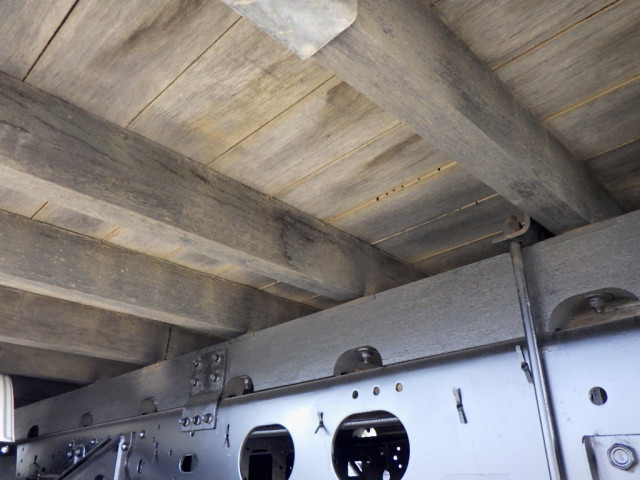 いすゞ フォワード 中型 平ボディ（クレーン付） 2PG-FRR90S1(102699) 20枚目