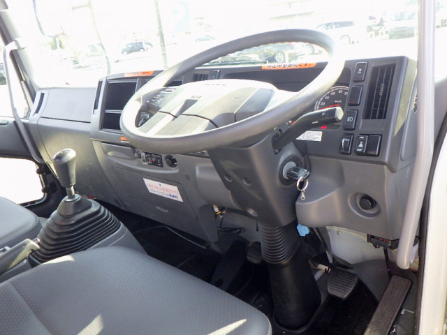 いすゞ フォワード 中型 平ボディ（クレーン付） 2PG-FRR90S1(102699) 22枚目