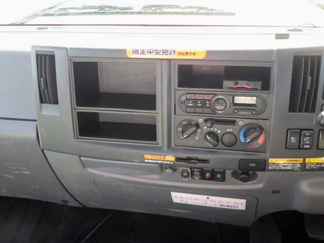 いすゞ フォワード 中型 平ボディ（クレーン付） 2PG-FRR90S1(102699) 27枚目