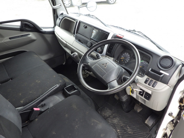 三菱ふそう キャンター 小型 平ボディ TPG-FBA20(102703) 6枚目