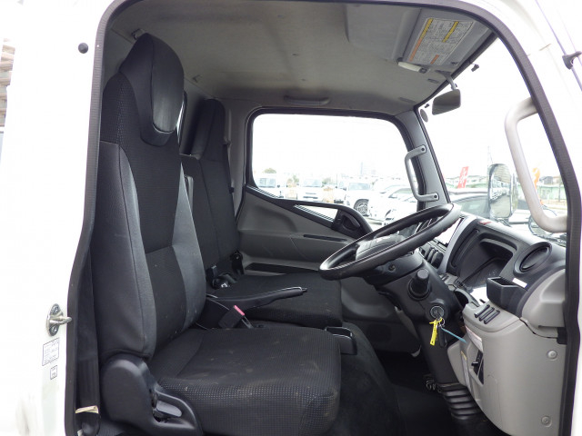 三菱ふそう キャンター 小型 平ボディ TPG-FBA20(102703) 7枚目