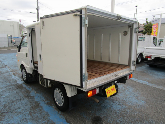 マツダ ボンゴ 小型 冷蔵冷凍バン DBF-SLP2T(102702) 22枚目