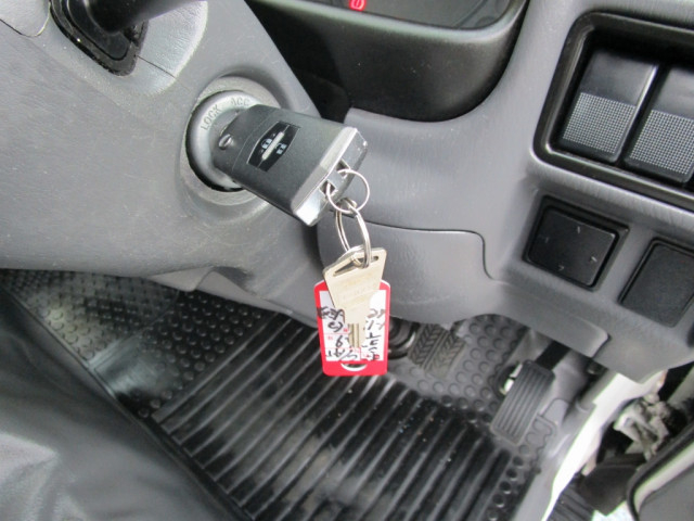 マツダ ボンゴ 小型 冷蔵冷凍バン DBF-SLP2T(102702) 44枚目