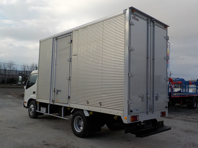 日野 デュトロ 小型 バン TKG-XZU695M(102704) 7枚目