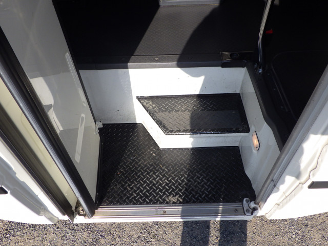 トヨタ コースター 小型 バス SKG-XZB70(102705) 31枚目