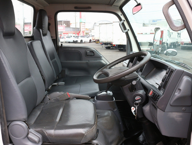 いすゞ エルフ 小型 平ボディ TPG-NJR85A(102706) 35枚目