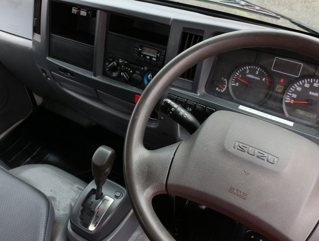 いすゞ エルフ 小型 平ボディ TPG-NJR85A(102706) 37枚目