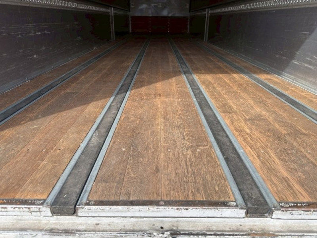 日野 プロフィア 大型 ウィング QPG-FR1EXEG(102708) 10枚目