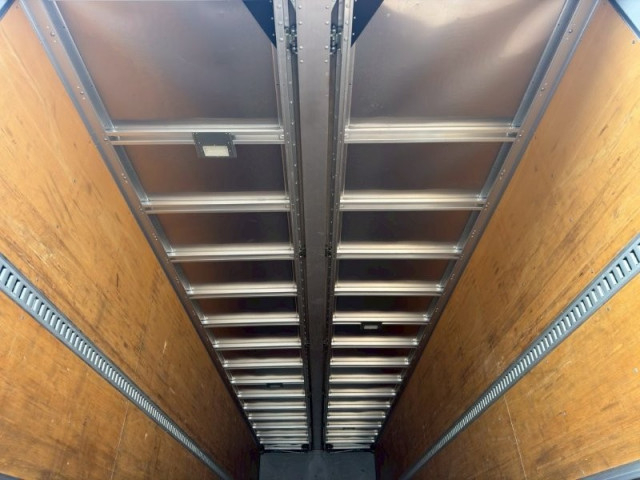 日野 プロフィア 大型 ウィング QPG-FR1EXEG(102708) 11枚目