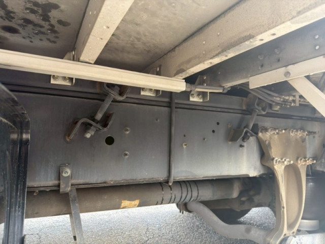 日野 プロフィア 大型 ウィング QPG-FR1EXEG(102708) 17枚目