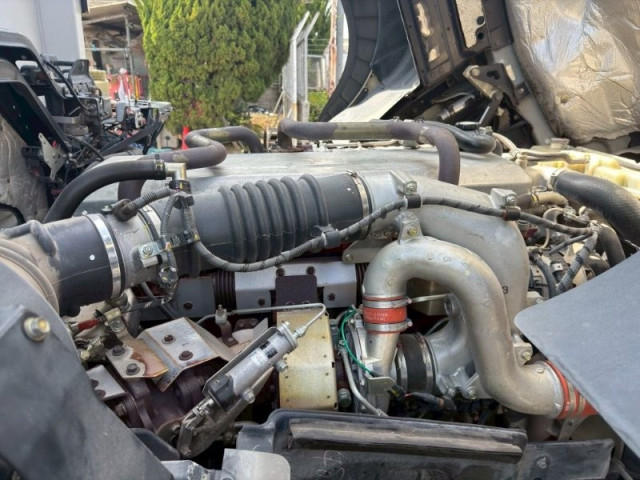 日野 プロフィア 大型 ウィング QPG-FR1EXEG(102708) 26枚目