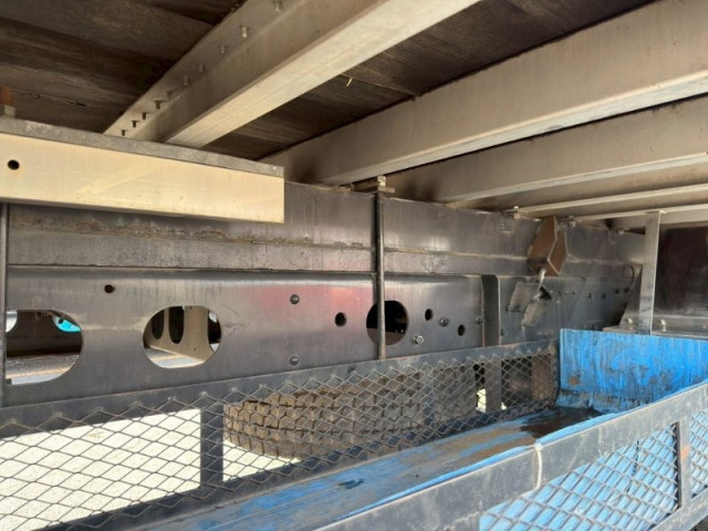 三菱ふそう ファイター 増トン 平ボディ（クレーン付） TKG-FK65FY(102709) 15枚目