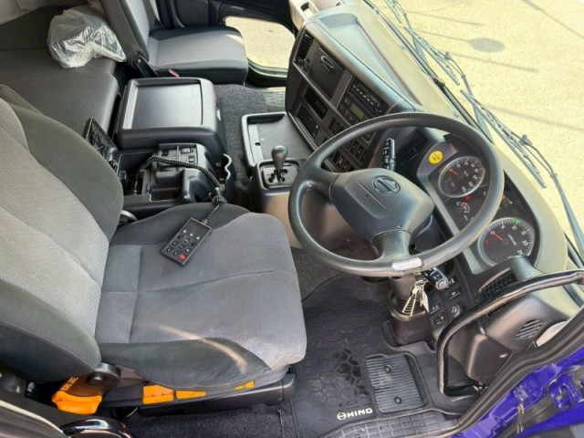 日野 プロフィア 大型 ウィング QPG-FR1EXEG(102708) 32枚目