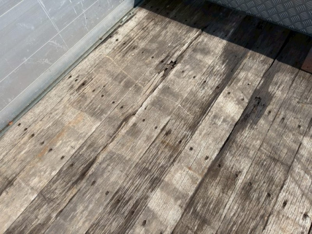 三菱ふそう ファイター 増トン 平ボディ（クレーン付） TKG-FK65FY(102709) 25枚目