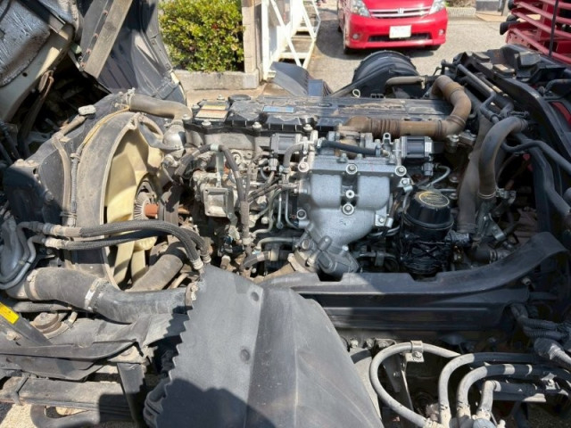 三菱ふそう ファイター 増トン 平ボディ（クレーン付） TKG-FK65FY(102709) 28枚目