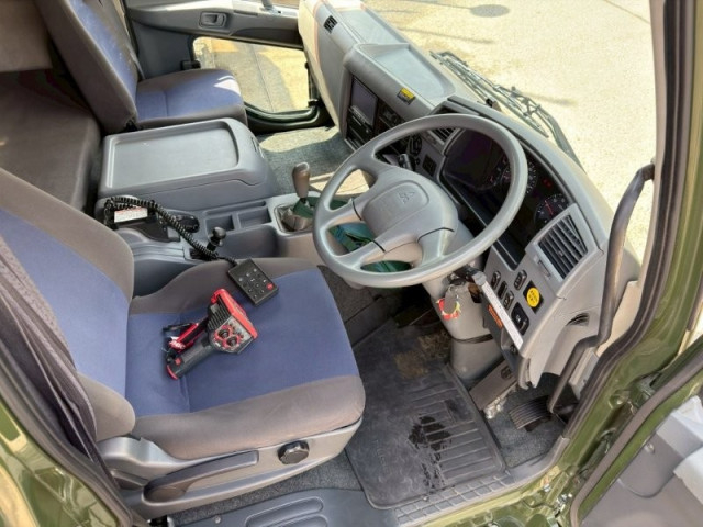 三菱ふそう ファイター 増トン 平ボディ（クレーン付） TKG-FK65FY(102709) 32枚目