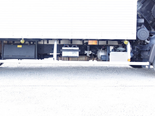 日野 レンジャー 中型 バン TKG-FD9JLAA(102710) 18枚目