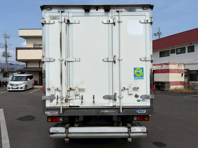 三菱ふそう キャンター 小型 冷蔵冷凍バン TKG-FEB50(102711) 11枚目