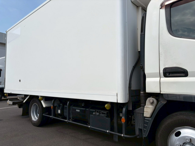 三菱ふそう キャンター 小型 冷蔵冷凍バン TKG-FEB50(102711) 25枚目