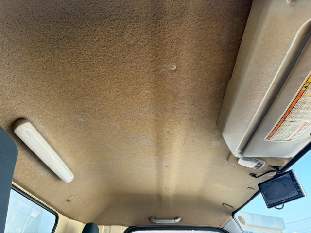 三菱ふそう キャンター 小型 冷蔵冷凍バン TKG-FEB50(102711) 36枚目