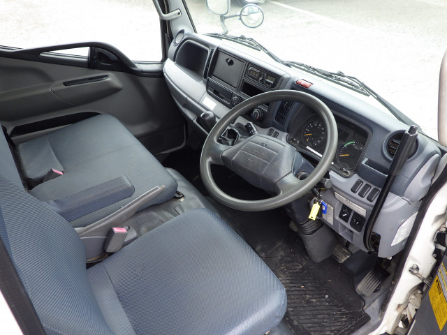 三菱ふそう キャンター 小型 土砂ダンプ TKG-FBA60(102714) 6枚目