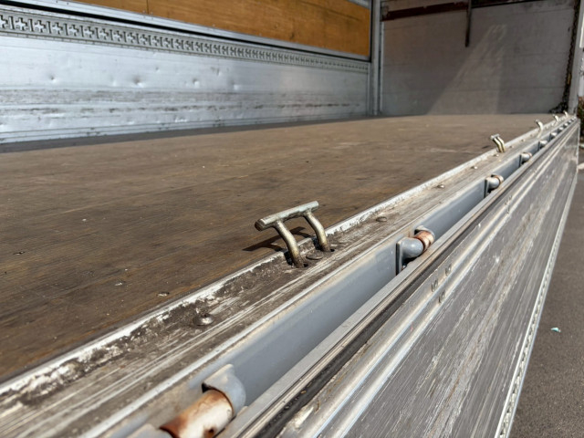 いすゞ フォワード 中型 ウィング TKG-FRR90T2(102713) 22枚目