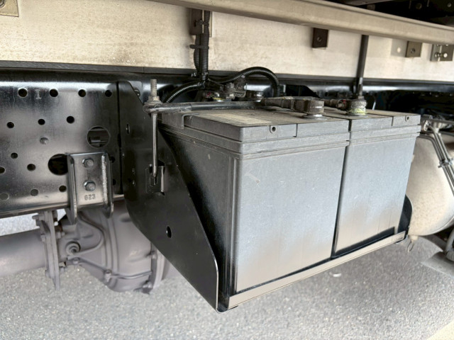 いすゞ フォワード 中型 ウィング TKG-FRR90T2(102713) 26枚目