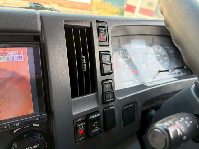 いすゞ フォワード 中型 ウィング TKG-FRR90T2(102713) 44枚目