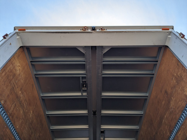 日野 レンジャー 中型 ウィング TKG-FD7JLAG(102716) 13枚目