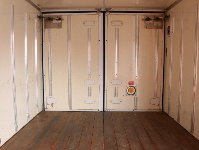 いすゞ エルフ 小型 冷蔵冷凍バン TPG-NHS85AN(102715) 15枚目