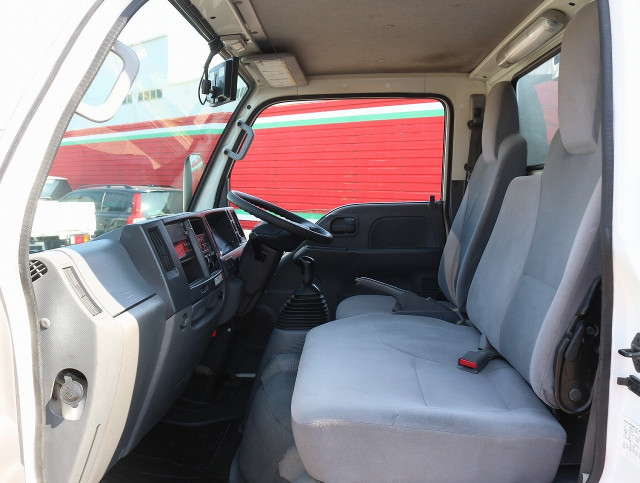 いすゞ エルフ 小型 冷蔵冷凍バン TPG-NHS85AN(102715) 47枚目