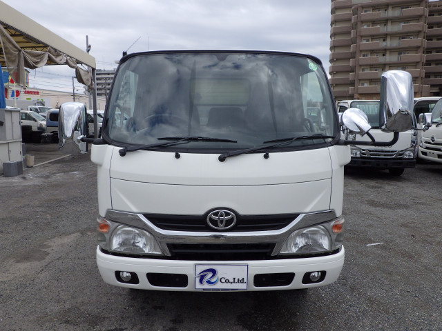 トヨタ トヨエース 小型 平ボディ TKG-XZU650(102718) 4枚目